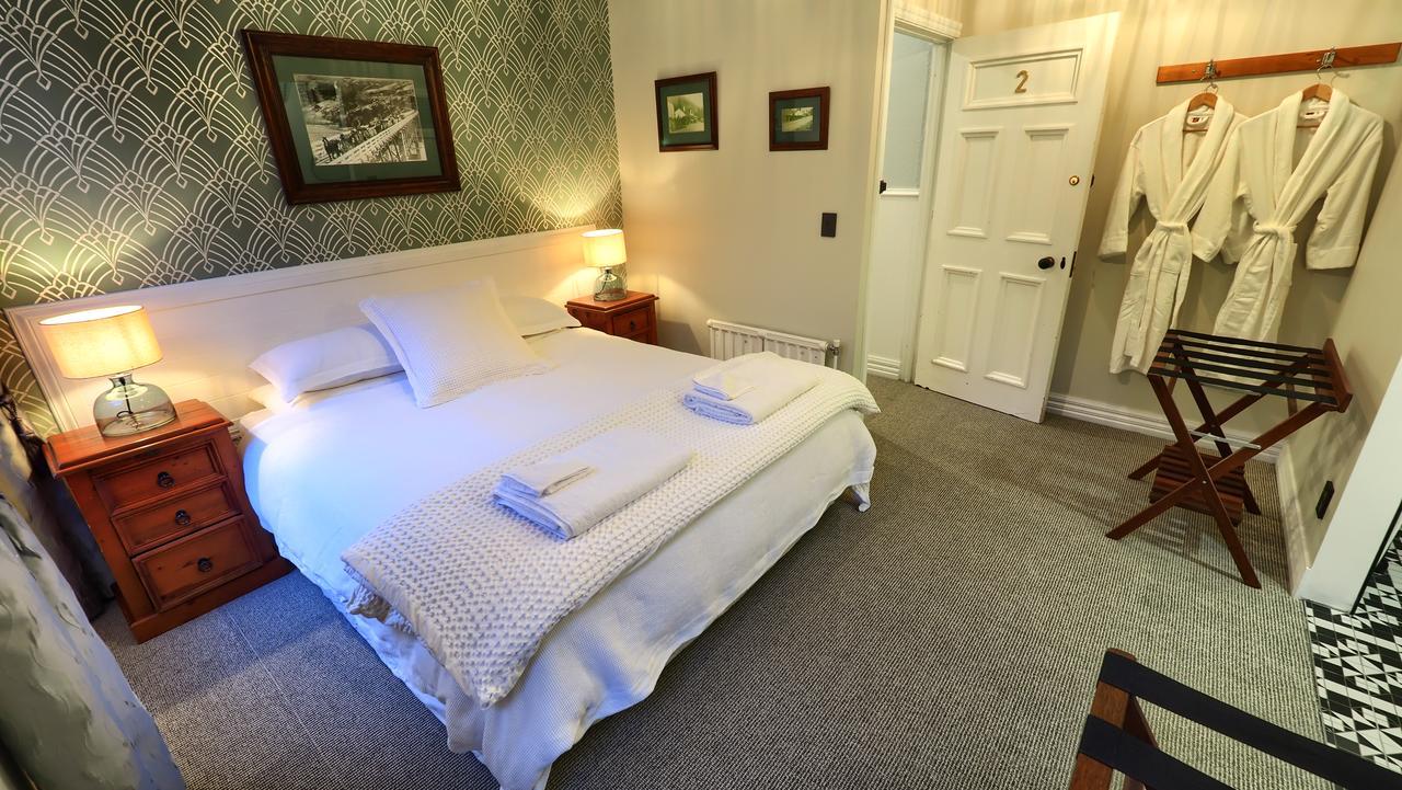 The Ferry Bed & Breakfast Queenstown Bagian luar foto
